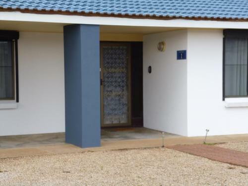 Salty Air Apartments Kingscote Kangaroo Island
