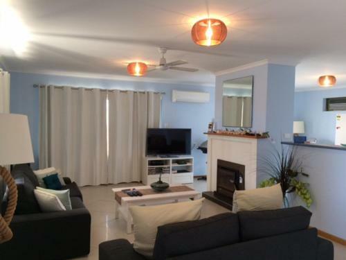 Salty Air Apartments Kingscote Kangaroo Island
