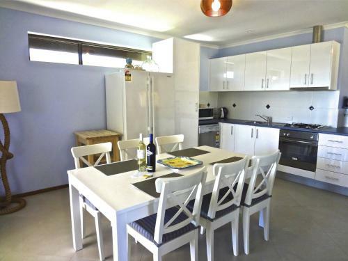 Salty Air Apartments Kingscote Kangaroo Island