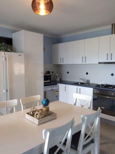 Salty Air Apartments Kingscote Kangaroo Island