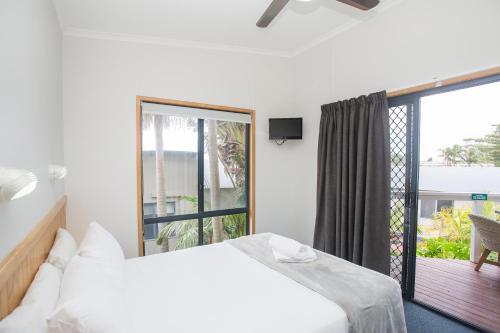 Hotel Thou Walla Sunset Retreat