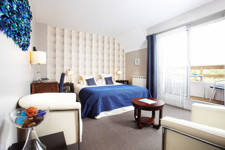 Hotel Carnac Lodge