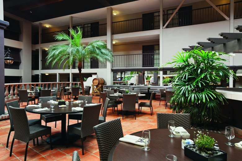 Hotel Embassy Suites Napa Valley