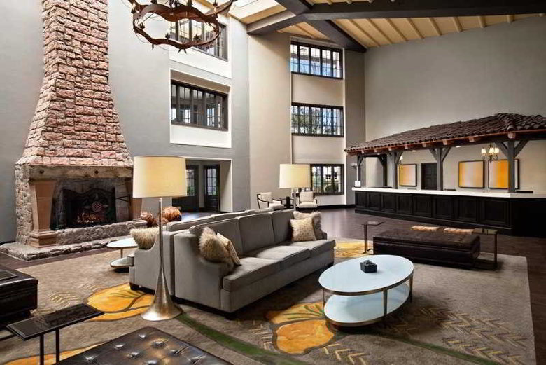Hotel Embassy Suites Napa Valley