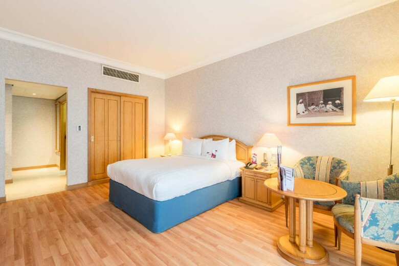 Hotel Millennium Downtown Abu Dhabi