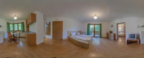 Hotel Guest Rooms Kokiche