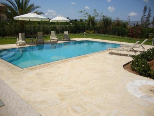 Villa Limni Sandy Beach Villas