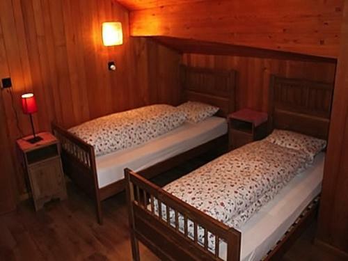 Bed & Breakfast Heidi-guesthouse-amden