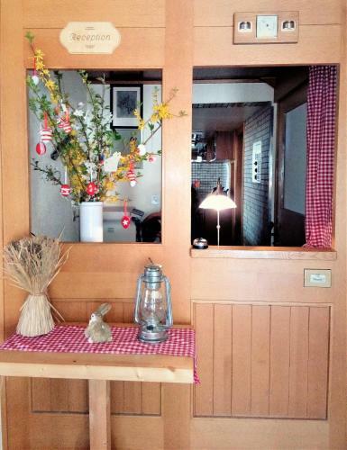Bed & Breakfast Heidi-guesthouse-amden