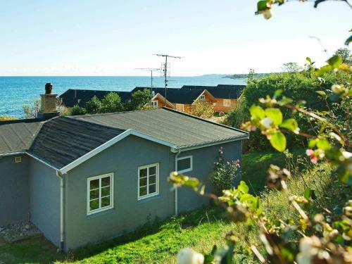 Three-bedroom Holiday Home In Allinge 9