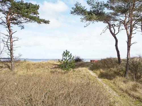Three-bedroom Holiday Home In Nex� 32