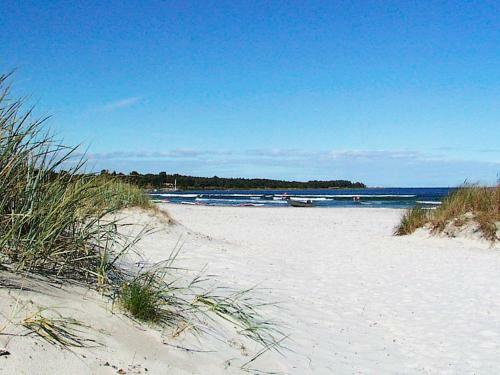 Two-bedroom Holiday Home In Nex� 9