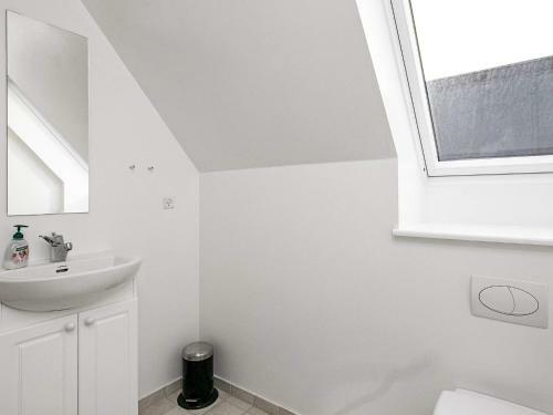 Three-bedroom Holiday Home In Blokhus 6