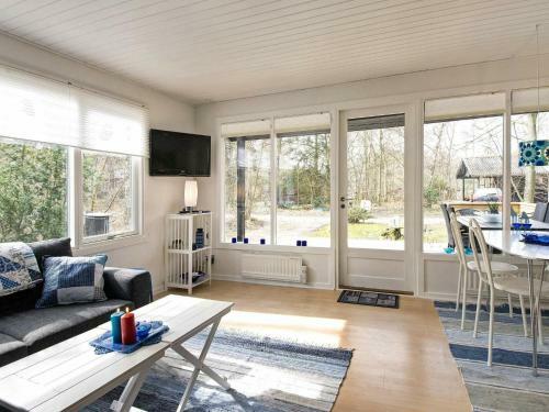 Three-bedroom Holiday Home In Hasle 6