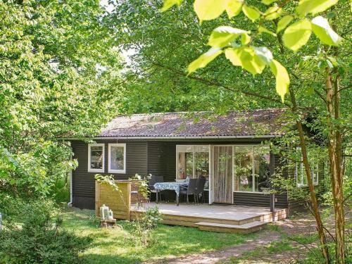 Three-bedroom Holiday Home In Hasle 6
