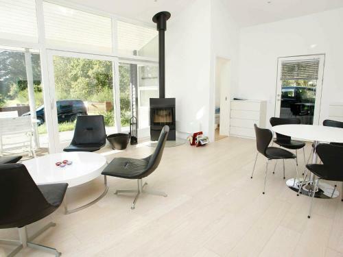 Two-bedroom Holiday Home In Hals 17