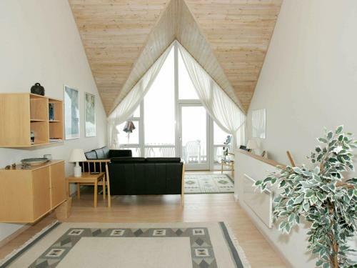 Three-bedroom Holiday Home In Hasle 1