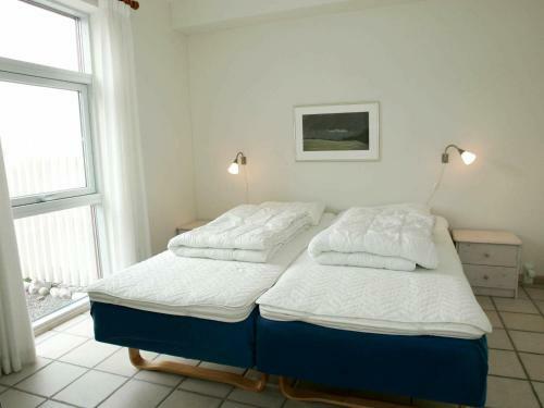 Three-bedroom Holiday Home In Hasle 1