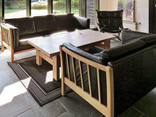 Four-bedroom Holiday Home In Hals 19