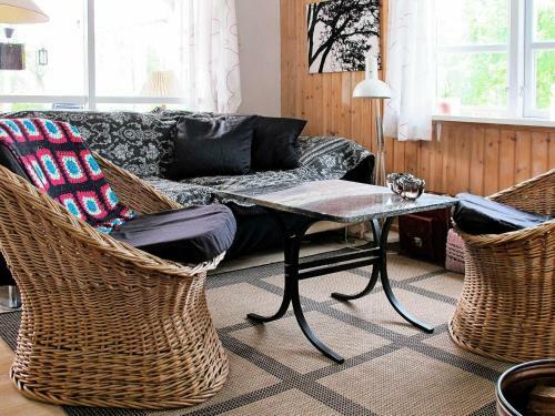 Two-bedroom Holiday Home In Hals 13