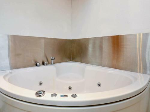 Seven-bedroom Holiday Home In Hurup Thy 1