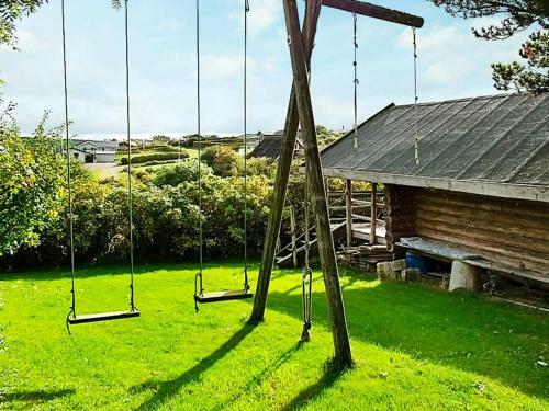 Three-bedroom Holiday Home In Lemvig 8