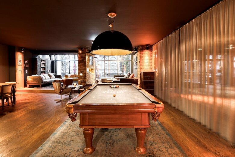Penta Hotel Brussels City Centre