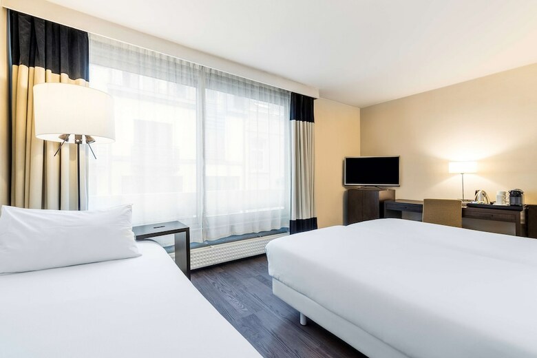 Hotel NH Brussels St�phanie