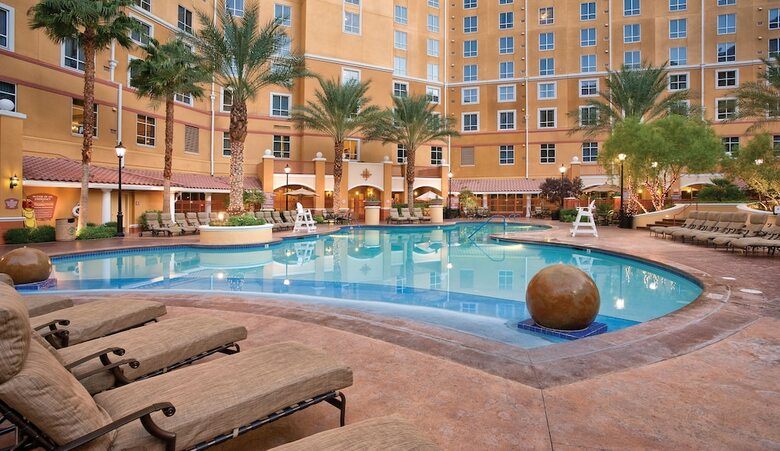 Hotel Grand Desert Resort