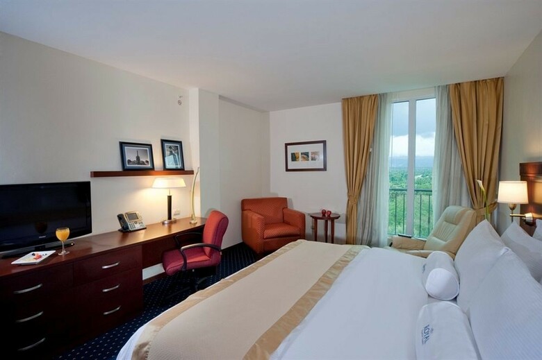 Hotel Hodelpa Garden Court