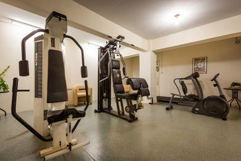 Hotel Crown Resorts Elamaris