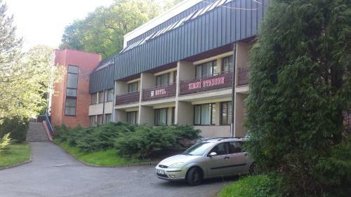Hotel Zimn� Stadion N�chod