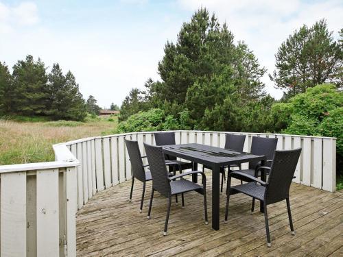 Four-bedroom Holiday Home In Bindslev 4