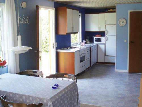 Two-bedroom Holiday Home In Hadsund 4