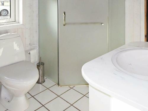 Three-bedroom Holiday Home In Nordborg 6