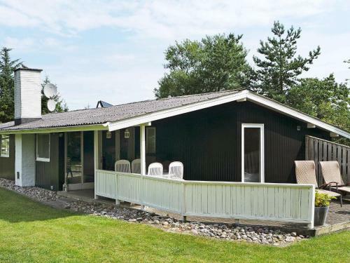 Four-bedroom Holiday Home In Hadsund 3