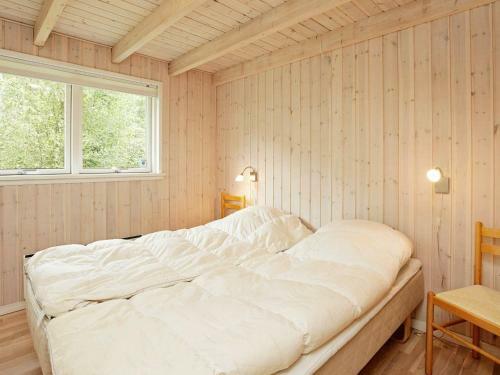 Three-bedroom Holiday Home In S�by 12