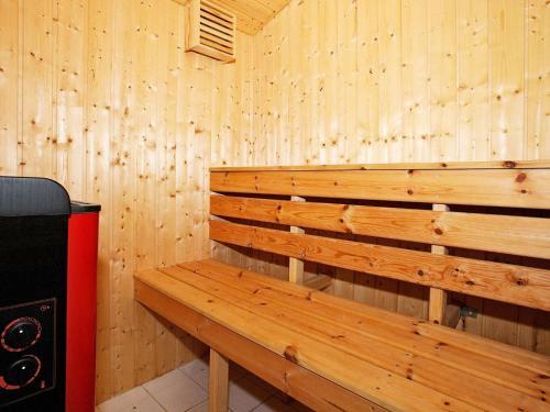 Four-bedroom Holiday Home In Hadsund 8