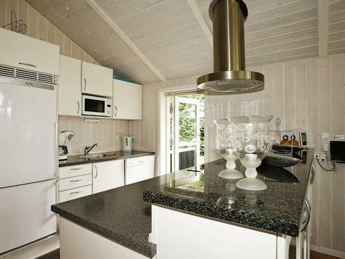 Three-bedroom Holiday Home In Hadsund 45