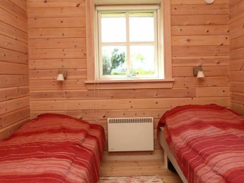 Three-bedroom Holiday Home In Skibby 3