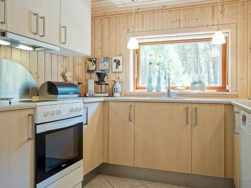 Four-bedroom Holiday Home In Nex� 8