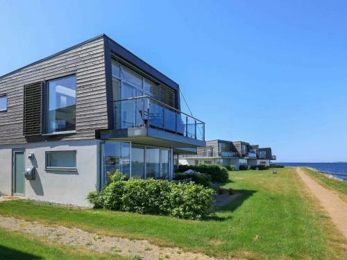 Three-bedroom Holiday Home In Stege 7