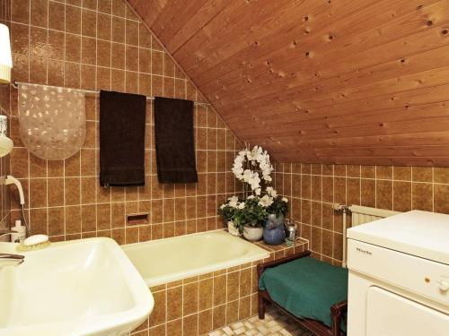 One-bedroom Holiday Home In Svendborg 2