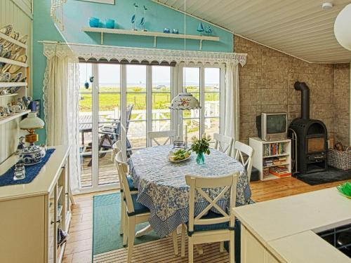 Three-bedroom Holiday Home In L�gst�r 7