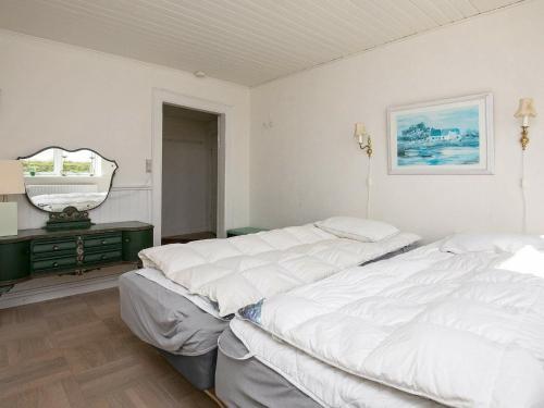 Five-bedroom Holiday Home In Vestervig 2