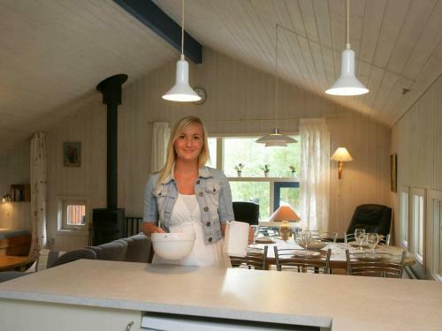 Three-bedroom Holiday Home In Nex� 10