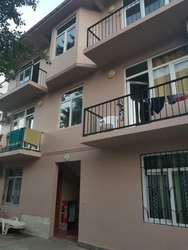 Hostal My Warm Guest House In Kobuleti