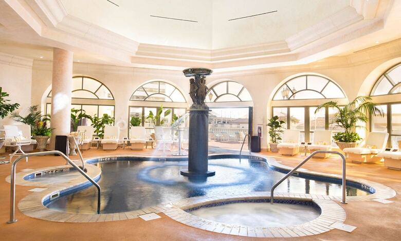 Hotel Peppermill Resort  Casino