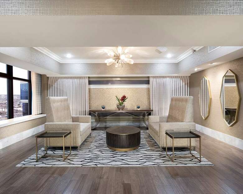 Hotel Peppermill Resort  Casino