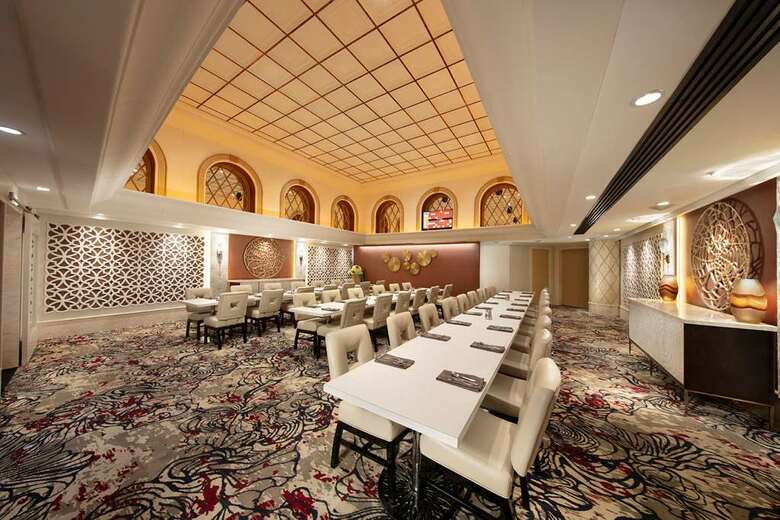 Hotel Peppermill Resort  Casino